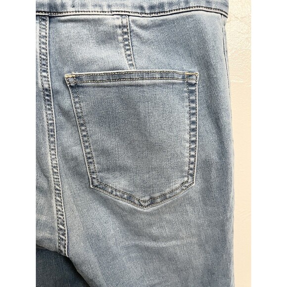 We The Free Free People Youthquake HIGH RISE CROP FLARE JEANS W 25 EUC - Picture 7 of 11